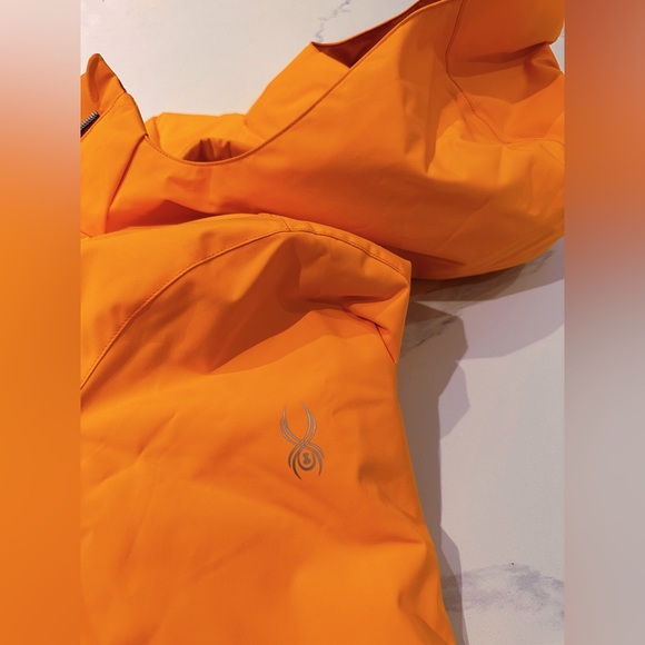 Spyder Ski & Snowboarding Jacket - Picture 12 of 13